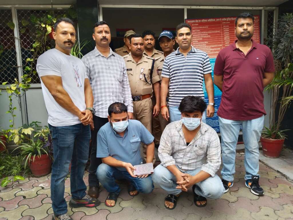 नैनीताल पुलिस ने पकड़ा नकली सोने का खेल: बैंकों से लोन ठगने वाला गिरोह धराया, दो गिरफ्तार